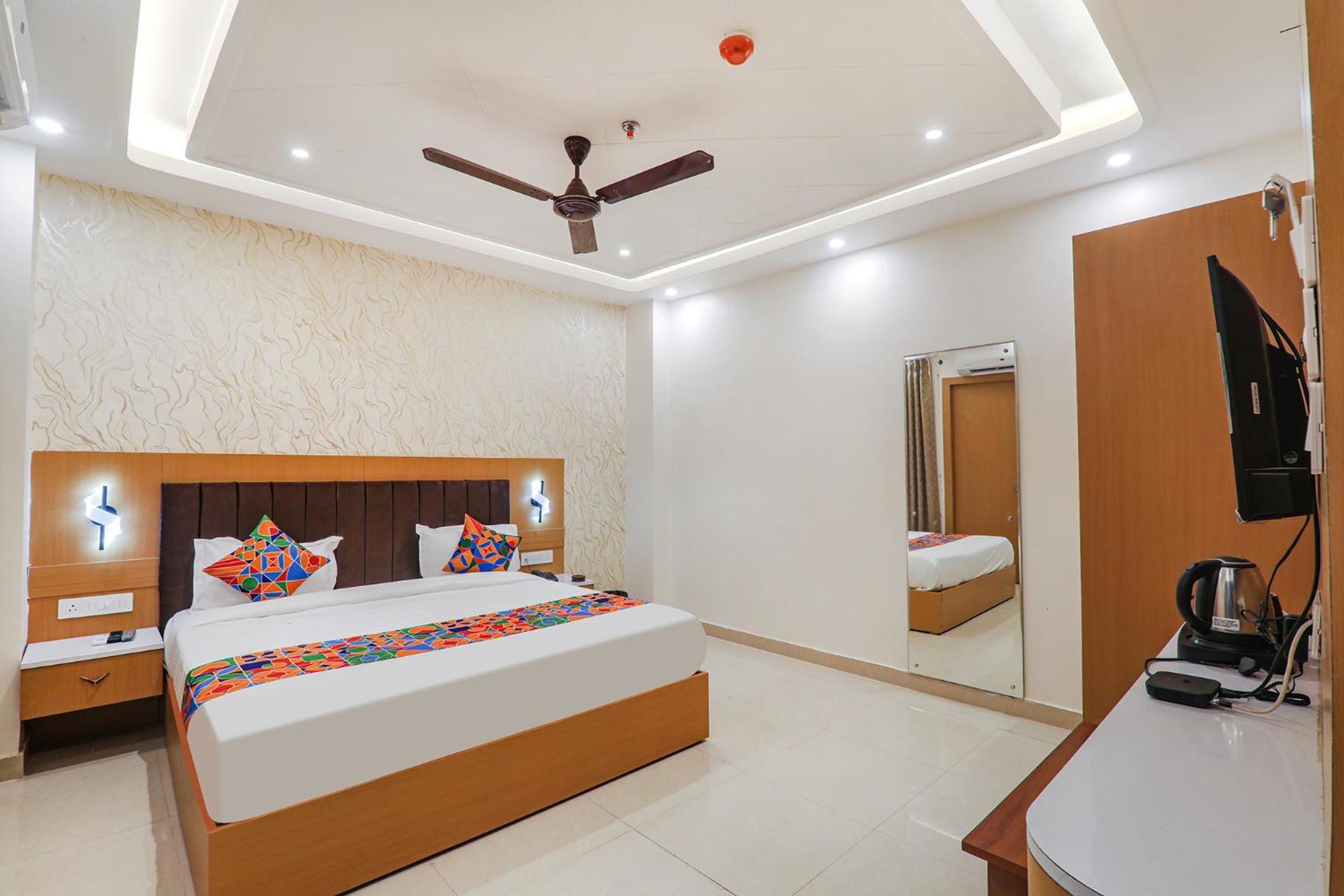 Fabhotel Raj Palace Lucknow Exterior foto